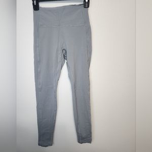 Alphalete grey leggings